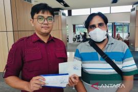 Imigrasi mendeportasi warga India langgar izin tinggal setahun lebih di Pangandaran