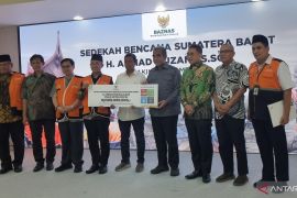 Baznas terima bantuan Rp500 juta bagi korban Sumbar dari Ahmad Muzani
