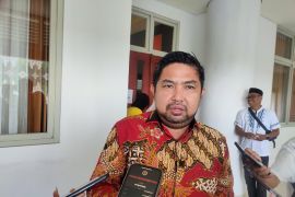 Pengelolaan objek wisata Teluk Tamiang Kotabaru Kalsel disarankan pihak ketiga