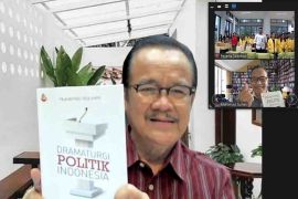 Dramaturgi politik Indonesia alami perubahan dari kegagahan jadi penuh tawa