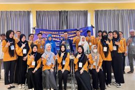 Kelurahan Barabai Timur latih warga operasikan komputer