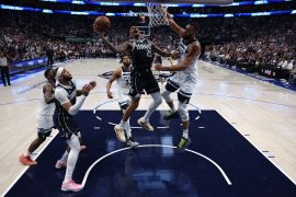 Timberwolves kalahkan Mavericks 105-100 dan paksa mainkan gim kelima