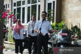 Pengawas kebersihan DLH Balikpapan dapat bantuan kendaraan operasional