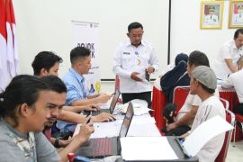 Warga Pulau Panggang manfaatkan Pelayanan Terpadu Keliling