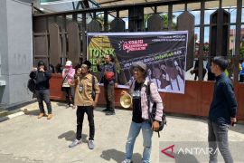 Jurnalis di Kaltim gelar aksi perjuangkan  kemerdekaan pers