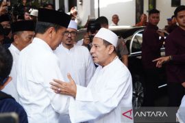 Presiden melayat ke rumah duka istri Habib Luthfi bin Yahya