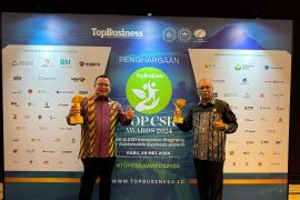 Bank Kalbar raih penghargaan Top CSR Awards 2024