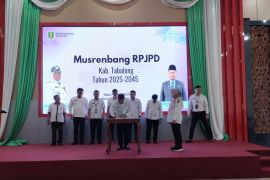 Pj Bupati Tabalong: Perkuat upaya genjot pertumbuhan ekonomi