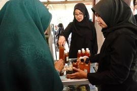 Ngantor di tiga desa, Bupati Ipuk semangati garap potensi lokal