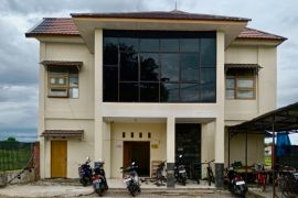 Pemkab Balangan rehab empat unit asrama mahasiswa di luar daerah