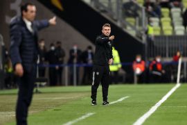 Manajer Ipswich McKenna perpanjang kontrak