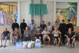 Brimob Polda Sumut bakti sosial di panti jompo Medan