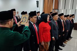 Bawaslu Kota Cilegon minta panwascam kerja ekstra awasi Pilkada