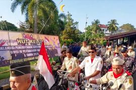 Komunitas sepeda onthel meriahkan HUT Proklamasi Gubernur Tentara ALRI