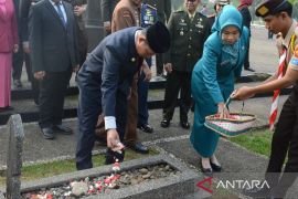 Pj Bupati Bogor gelar ziarah ke TMP Pondok Rajeg peringati Hari Pancasila