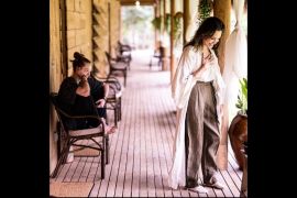 Putri Angelina Jolie dan Brad Pitt ajukan hapus nama belakang