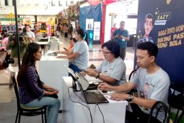 Imigrasi Ambon kembali buka layanan eazy paspor di luar kantor