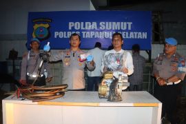 Polisi Tapsel sita 10 ton BBM solar bersubsidi, ini dia pelakunya