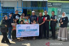 BNNP Sulsel bagikan sembako kepada panti asuhan jelang peringatan HANI