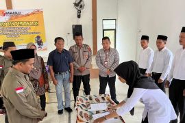 Bawaslu Bangka Selatan Lantik 53 Panwaslu Kelurahan Desa