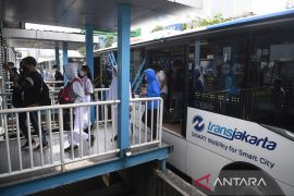 TransJakarta modifikasi rute 1B dan 2P yang terintegrasi MRT-KRL