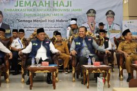Pelepasan jamaah calon  haji  Jambi, Kakanwil Kemenkumham  harapkan tetap jaga kesehatan