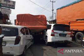 PMI Sukabumi kerahkan relawan bantu evakuasi korban kecelakaan beruntun
