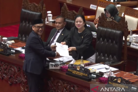 Paripurna DPR setujui penarikan RUU Bahasa Daerah