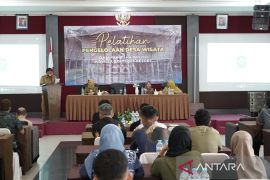 Dinparbud Bangka bekali keterampilan pengelola desa wisata