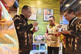 Pemerintah Kota Pontianak pamerkan Sotong Pangkong & Kopi Aming di ICE APEKSI
