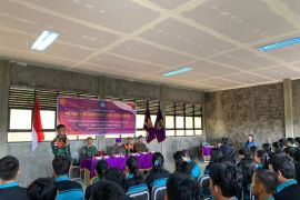 TNI bekali pelajar perbatasan Indonesia-Malaysia dengan wawasan kebangsaan