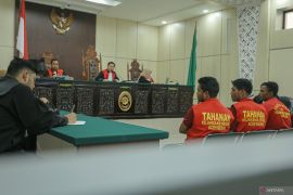 FOTO - Imigran Rohingya di Aceh dihukum delapan dan enam tahun penjara