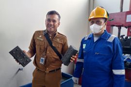 Pemkot Mataram uji coba batako hasil olahan dari sampah plastik di RTH Pagutan