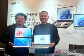 ASUS resmi perkenalkan laptop ASUS AI
