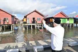 Ma'ruf Amin: Pembangunan rumah nelayan Malawei Sorong tetap lanjut