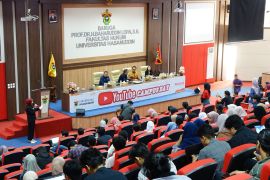 Telkomsel ajak mahasiswa kreatif di platform digital "YouTube Campus Day" Unhas