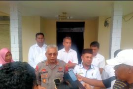 Polres Bursel bersama Pemkab sidak pasar pastikan ketersediaan sembako