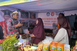 Unja tampilkan produk inovasi di pameran bulan merdeka belajar