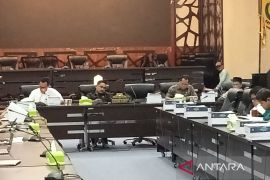 ADV - Banggar DPRD Banjarmasin bahas Raperda pertanggungjawaban APBD 2023