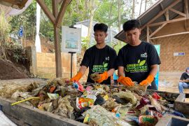 PLN gelar aksi bersih dan olah sampah di 54 lokasi se-Indonesia