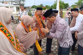 Sebanyak 15 calon haji Simeulue diberangkatkan