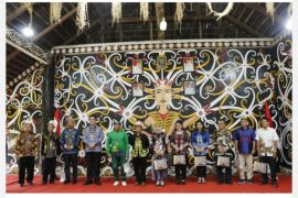 Gubernur Kaltara Dorong Masyarakat Teras Nawang Cintai Produk Lokal