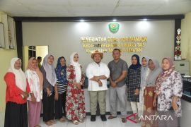 Begini cara Bupati Tapsel memotivasi aparatur desa peserta lomba