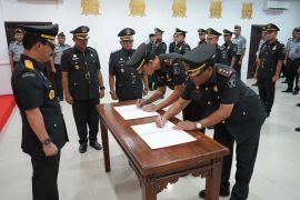 Lantik pejabat keimigrasian, ini pesan Kakanwil Kemenkumham Aceh