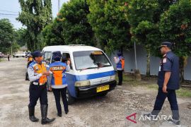 11 kendaraan angkutan umum terjaring razia Dishub Balikpapan