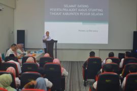 Sekda Pesisir Selatan buka pra audit kasus stunting