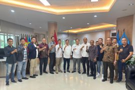 Bertemu forum alumni, rektor siap fasilitasi Mubes IKA Untirta