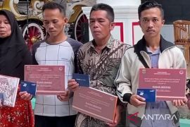 Cianjur prioritaskan pencairan bantuan untuk 1.600 penyintas gempa