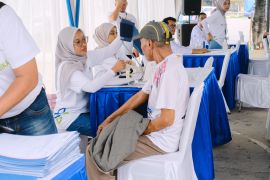 KSI gelar pengobatan gratis hingga pemberian makanan bergizi