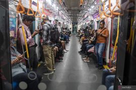 Rayakan HUT Jakarta, MRT kenakan tarif Rp1
